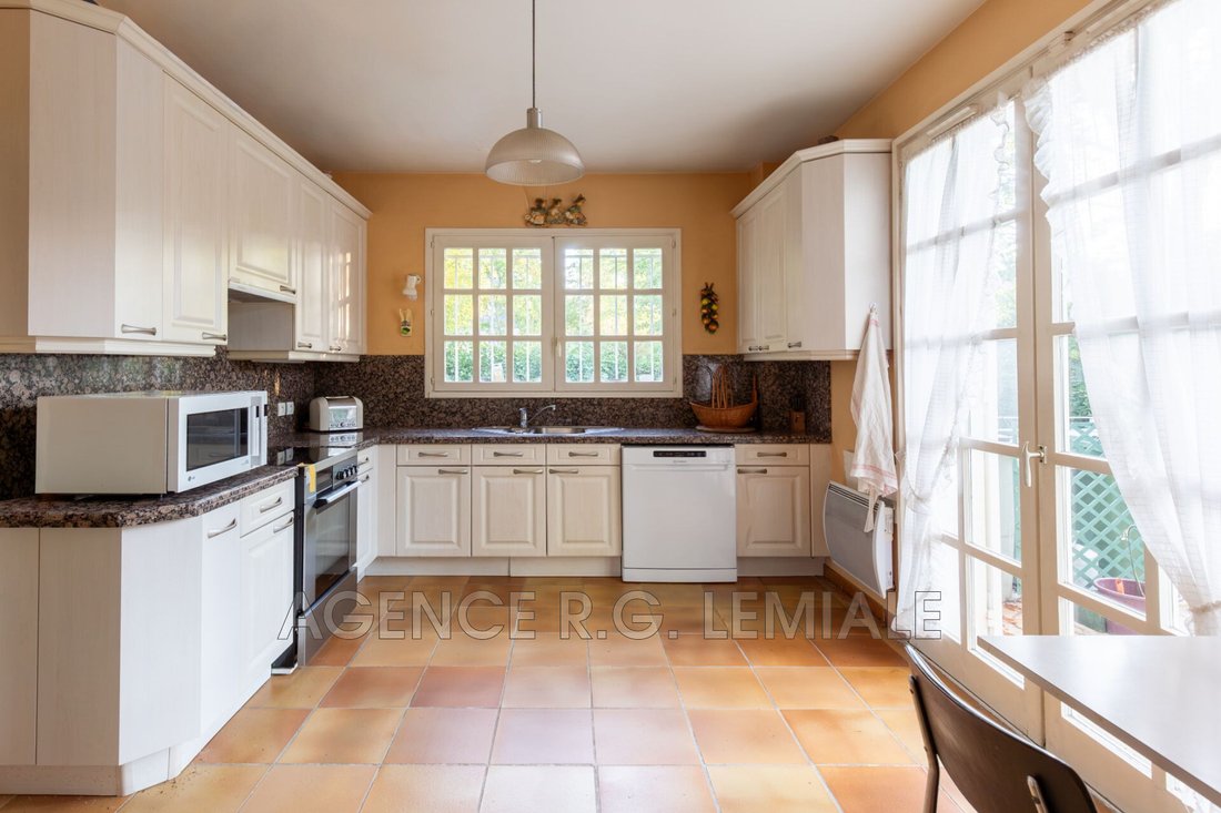 Villa à Charlemagne, Maisons-Laffitte, France 5 - 17991454