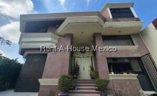 House in Naucalpan de Juárez, State of Mexico, Mexico 1
