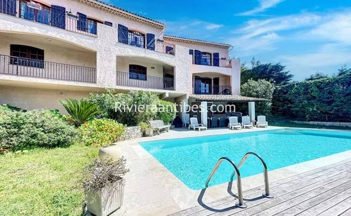 House in Cannes, Provence-Alpes-Côte d'Azur, France 1