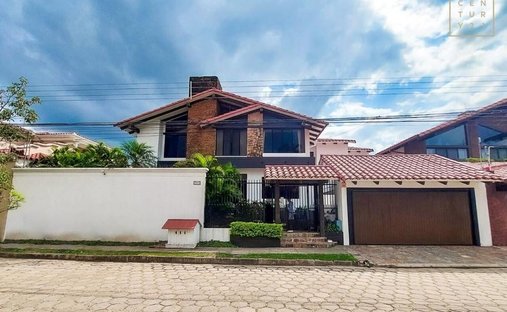 House in Santa Cruz de la Sierra, Santa Cruz Department, Bolivia 1