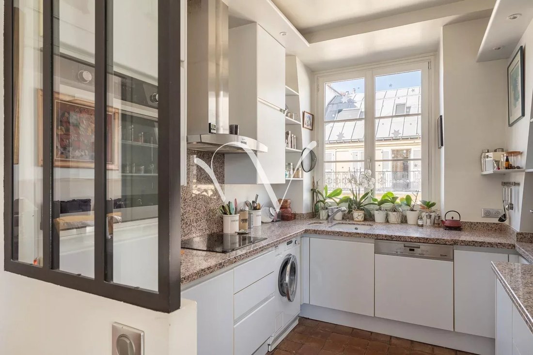 Apartment in Odéon, Paris 6e Arrondissement, Paris 5 - 18986008