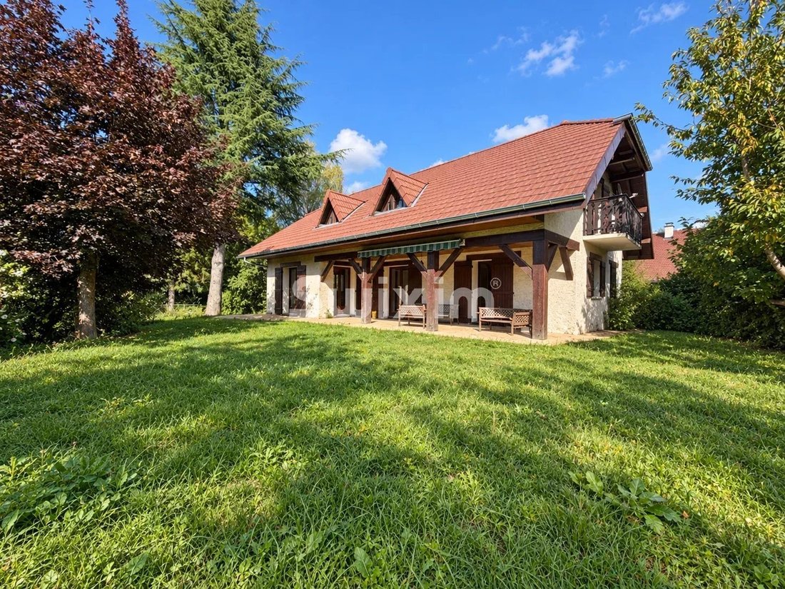 House in La Balme-de-Sillingy, Auvergne-Rhône-Alpes, France 1 - 18986042