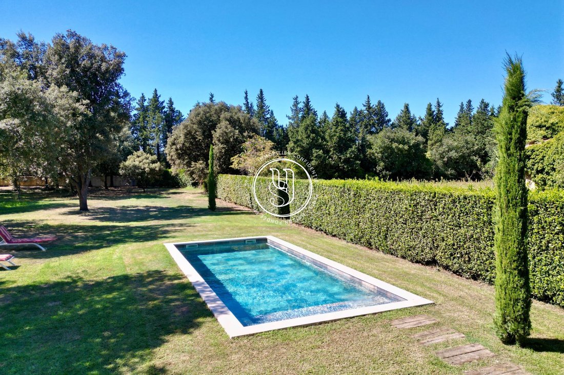 Villa in Uzès, Occitania, France 5 - 18986235