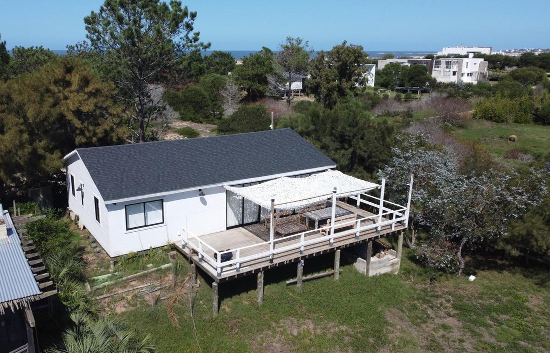 House in Arenas de José Ignacio, Maldonado Department, Uruguay 1 - 18986902