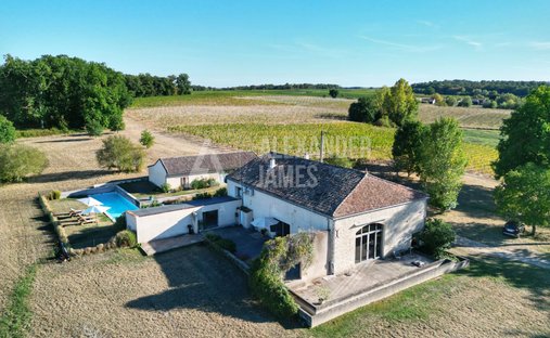House in Pellegrue, Nouvelle-Aquitaine, France 1