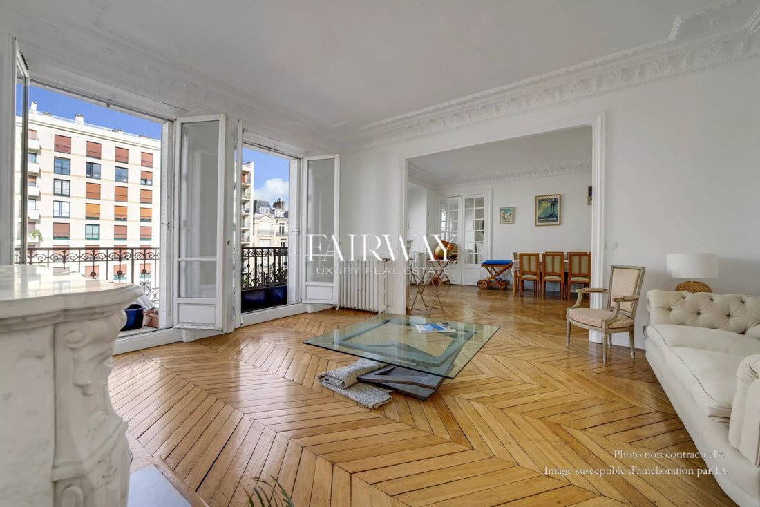 Apartment in Muette Nord, Paris 16e Arrondissement, Paris 2 - 18985360