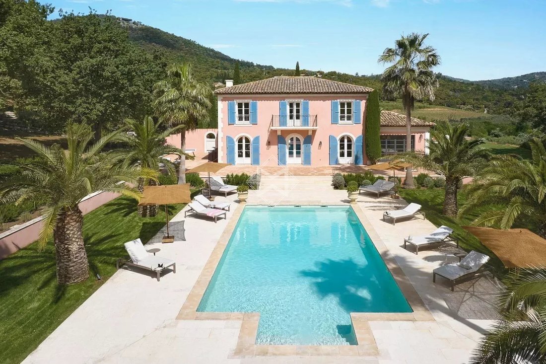 Villa in Grimaud, Provence-Alpes-Côte d'Azur, France 1 - 18986231