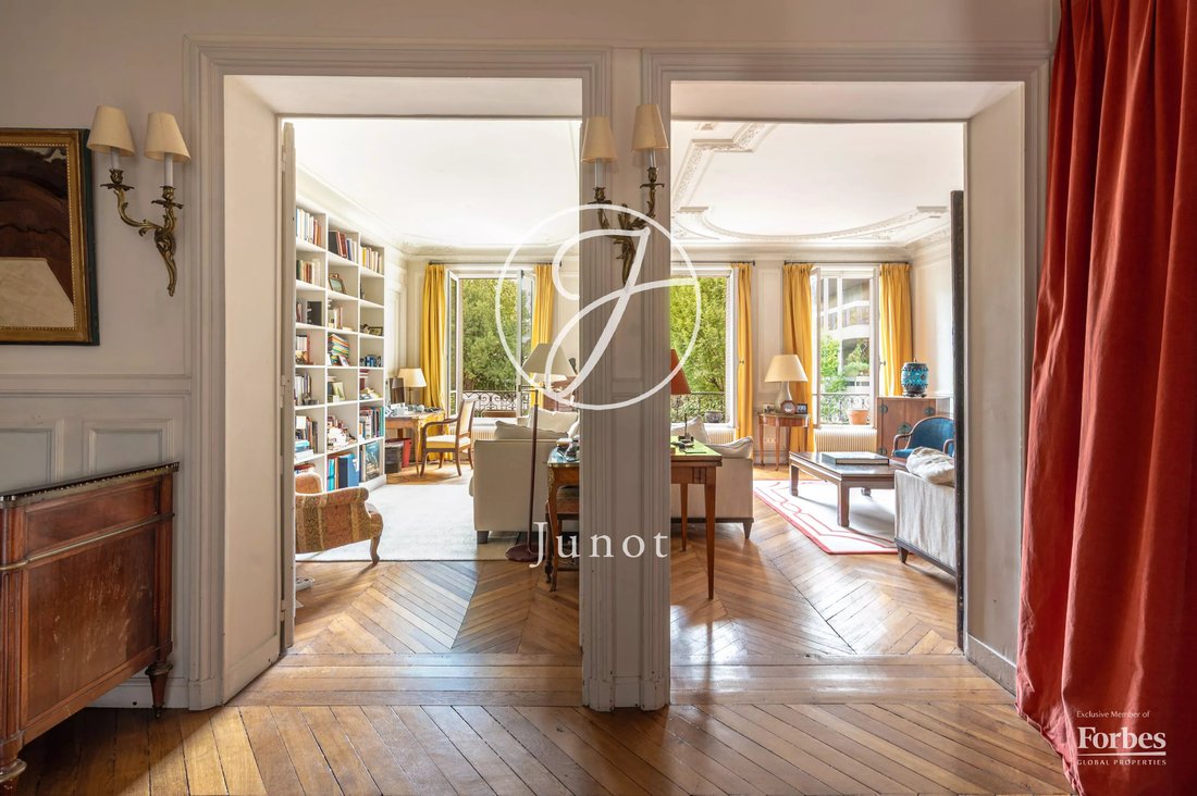 Apartment in Notre Dame des Champs, Paris 6e Arrondissement, Paris 5 - 18985811