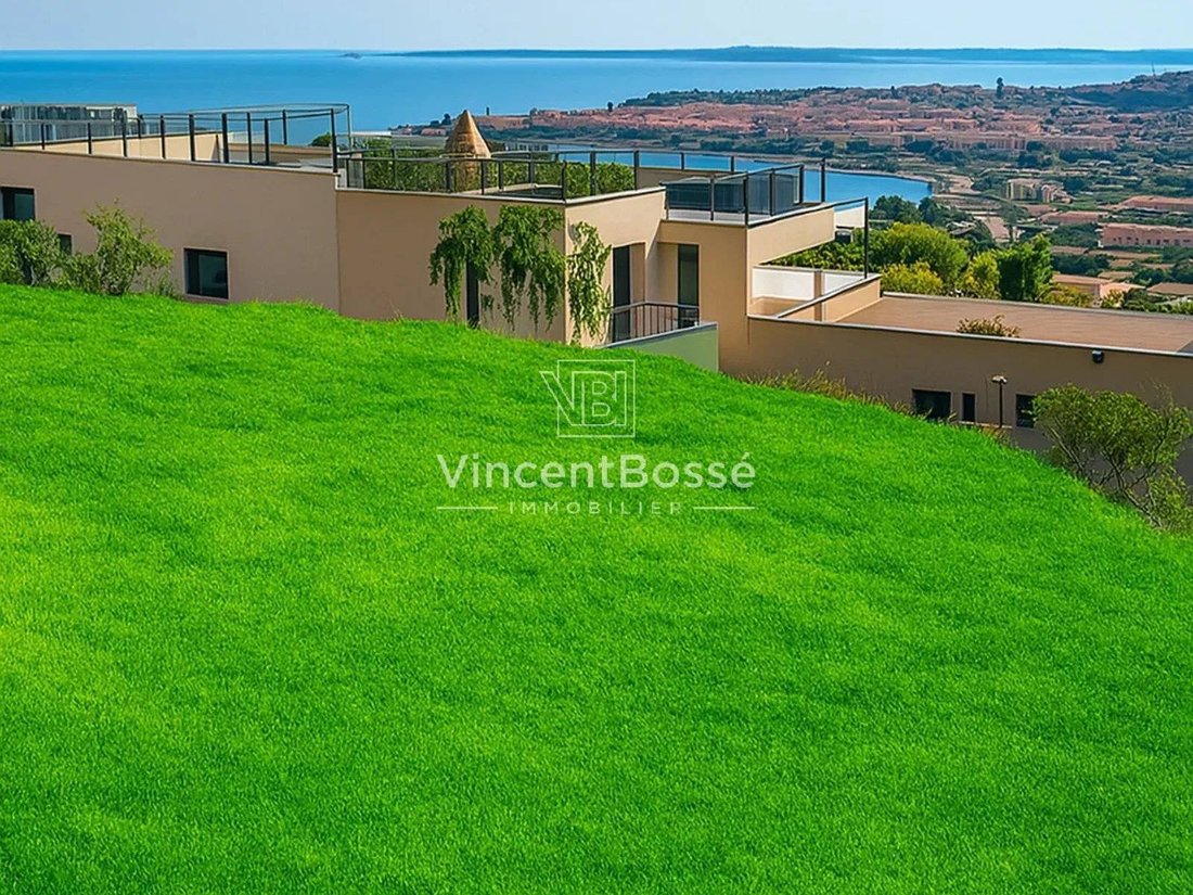 Land in Nice, Provence-Alpes-Côte d'Azur, France 2 - 15663839