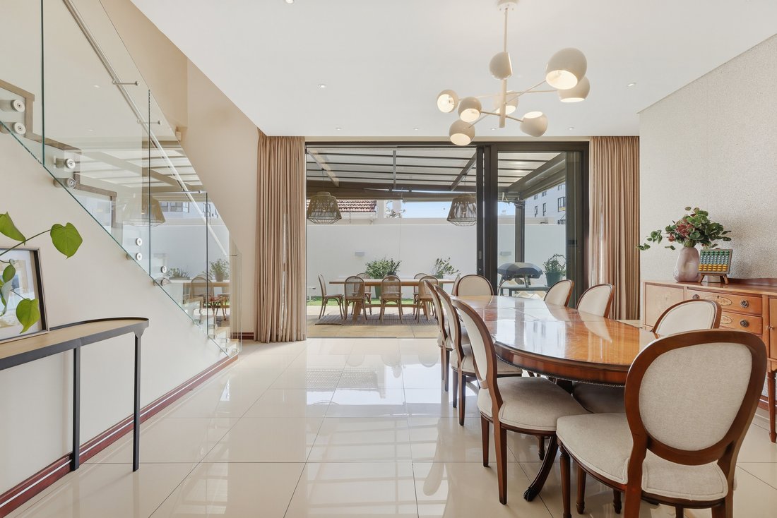 Country House in Fresnaye, Atlantic Seaboard, Cape Town 5 - 18986880