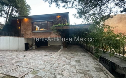 House in Ciudad López Mateos, State of Mexico, Mexico 1