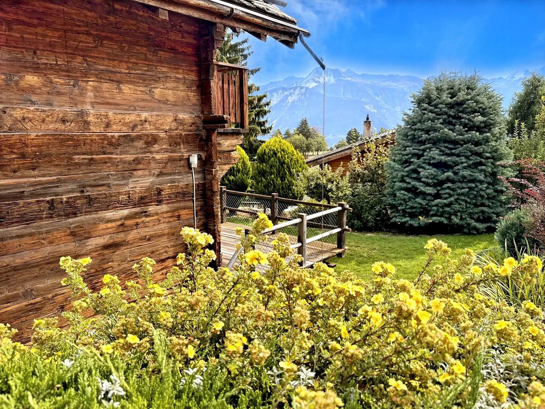 Chalet in Randogne, Crans-Montana, Switzerland 1 - 18985848