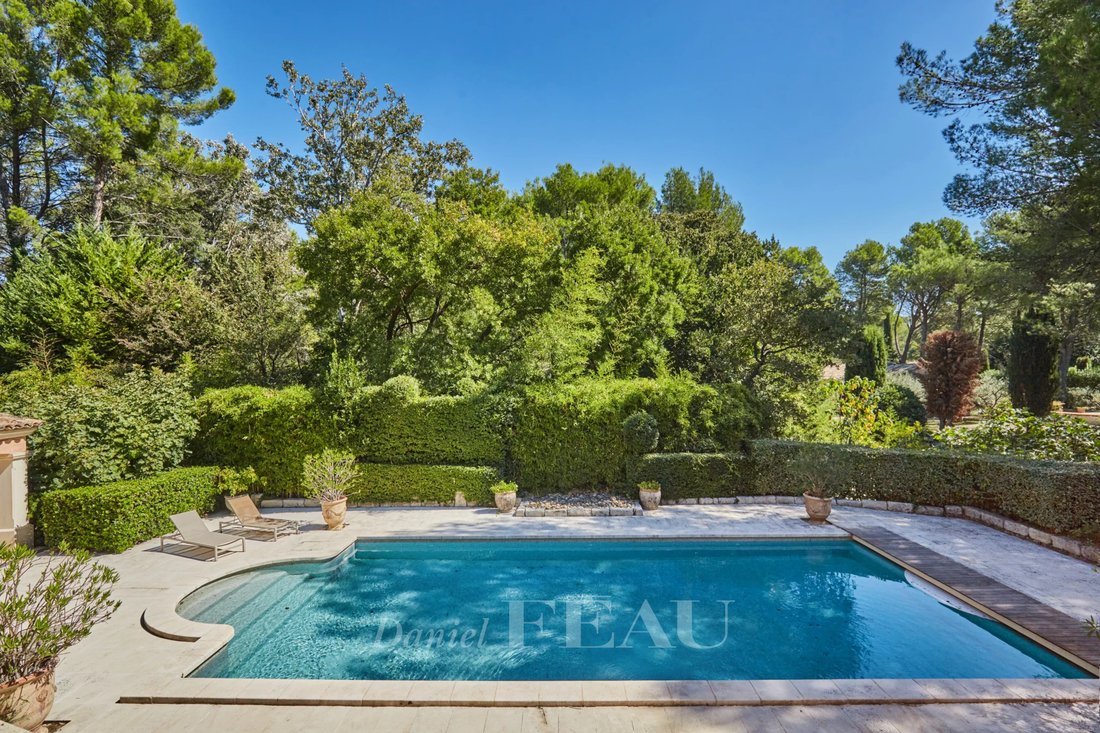 Country House in Saint-Rémy-de-Provence, Provence-Alpes-Côte d'Azur, France 3 - 18986021
