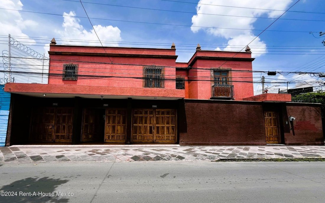 House in Santiago de Querétaro, Querétaro, Mexico 1 - 18984561