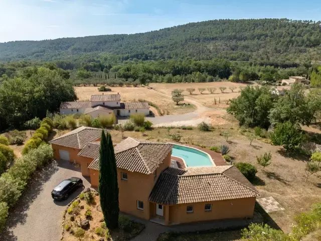 Villa in Salernes, Provence-Alpes-Côte d'Azur, France 3 - 16246668
