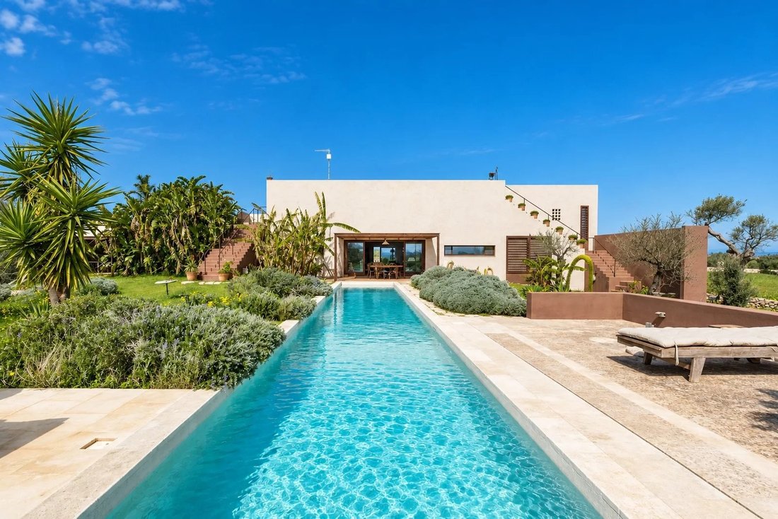 Villa in Torre Guaceto - Serranova - Bufalaria, Carovigno, Apulia 3 - 18985782