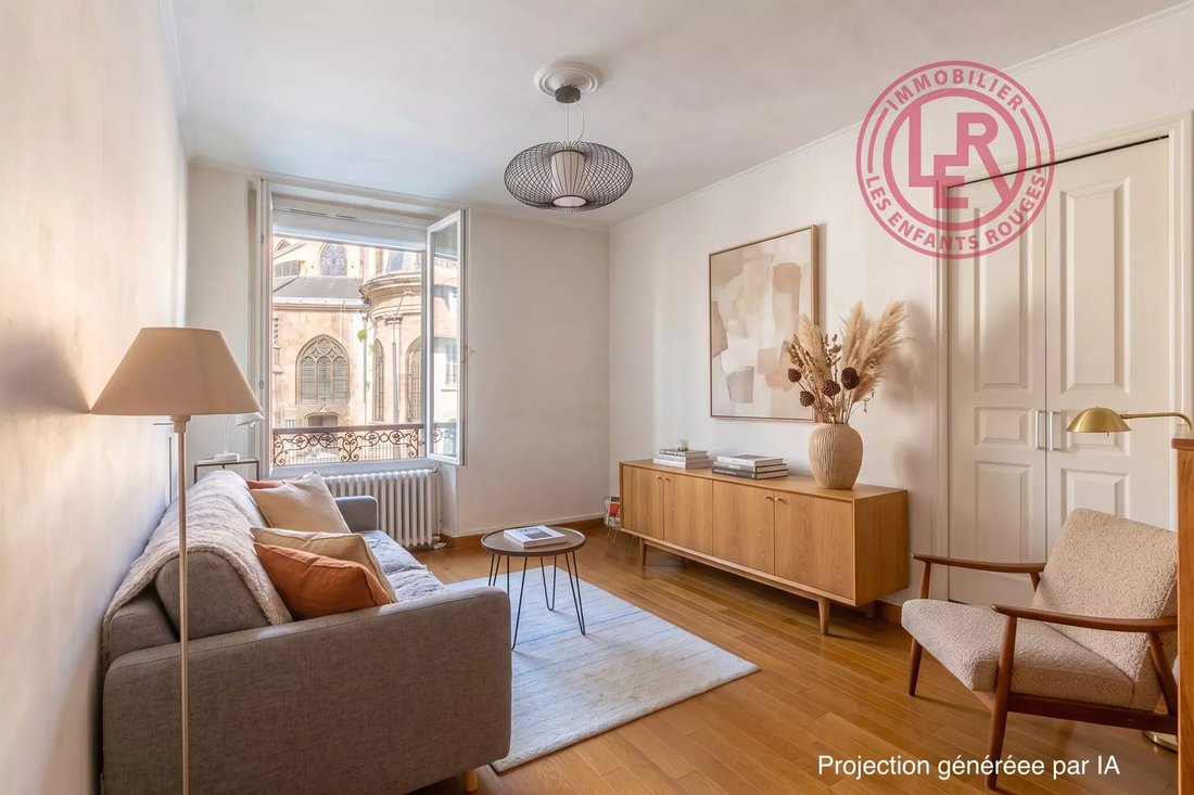 Apartment in Chateau d'Eau-Lancry, Paris 10e Arrondissement, Paris 1 - 18985138