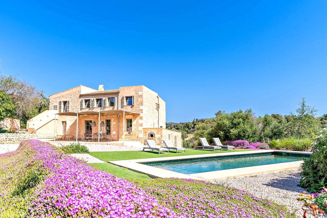 Finca in Manacor, Balearic Islands, Spain 2 - 18985723