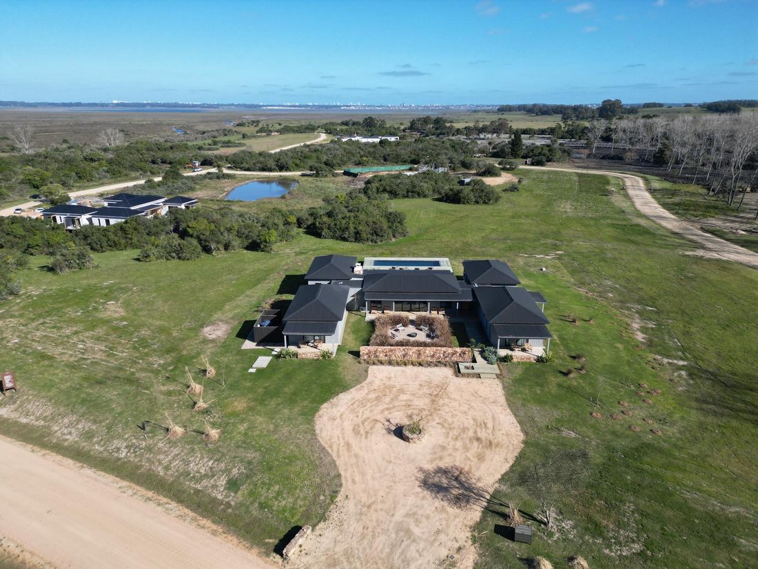 House in Fasano las Piedras, Maldonado Department, Uruguay 4 - 18986964
