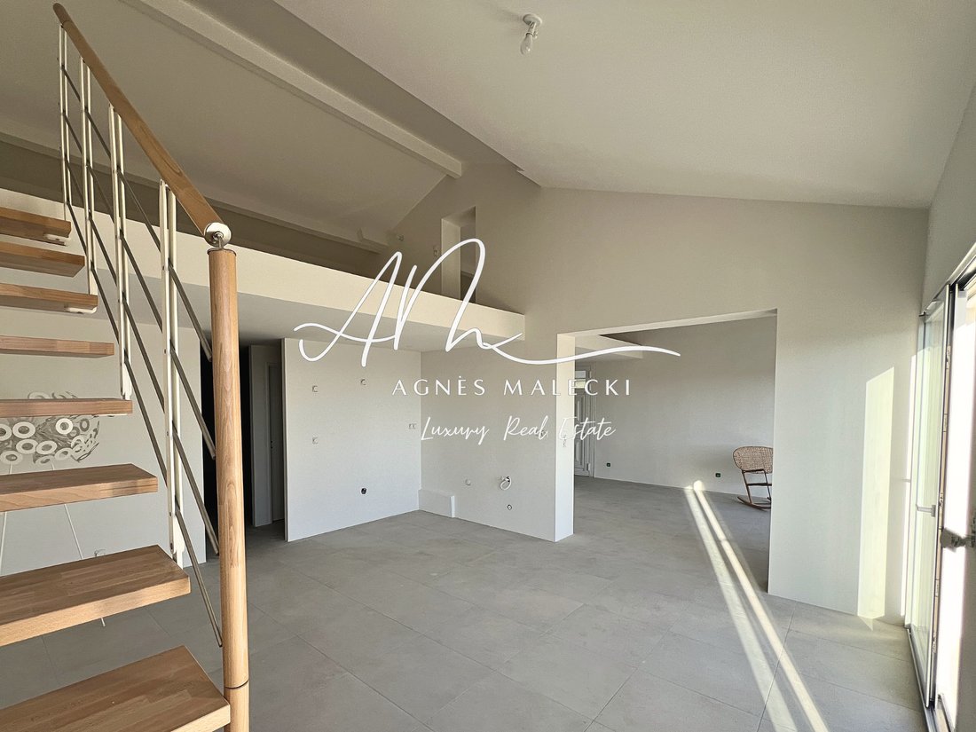 Apartment in Le Lavandou, Provence-Alpes-Côte d'Azur, France 5 - 18986787