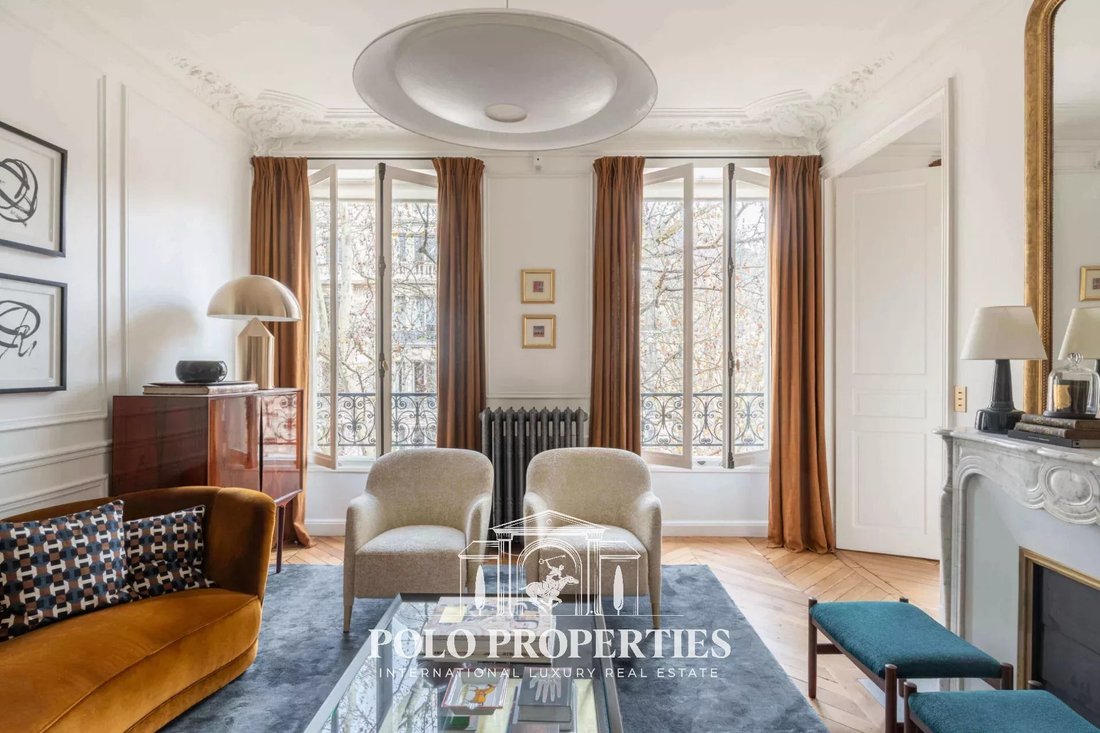 Apartment in Invalides, Paris 7e Arrondissement, Paris 2 - 18985705