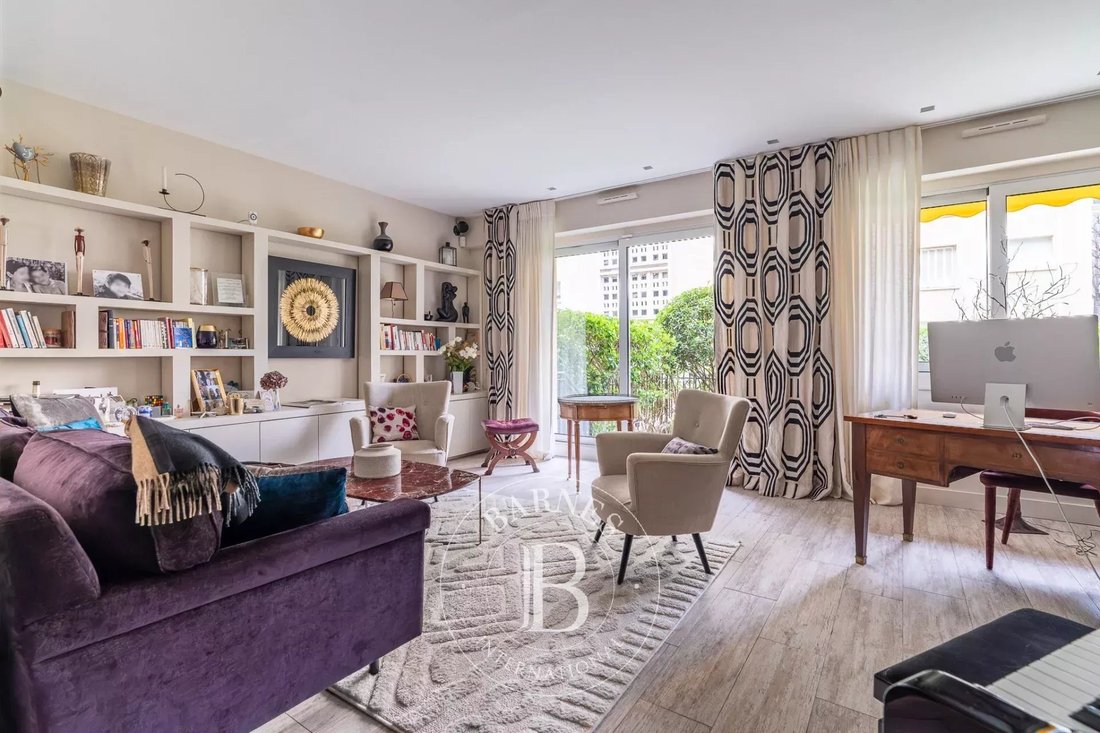 Apartment in La Plaine des Sablons, Neuilly-sur-Seine, France 2 - 18985865