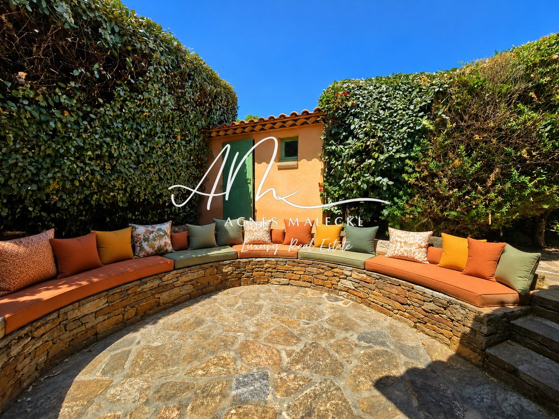 Villa en Le Lavandou, Provenza-Alpes-Costa Azul, Francia 5 - 18640424