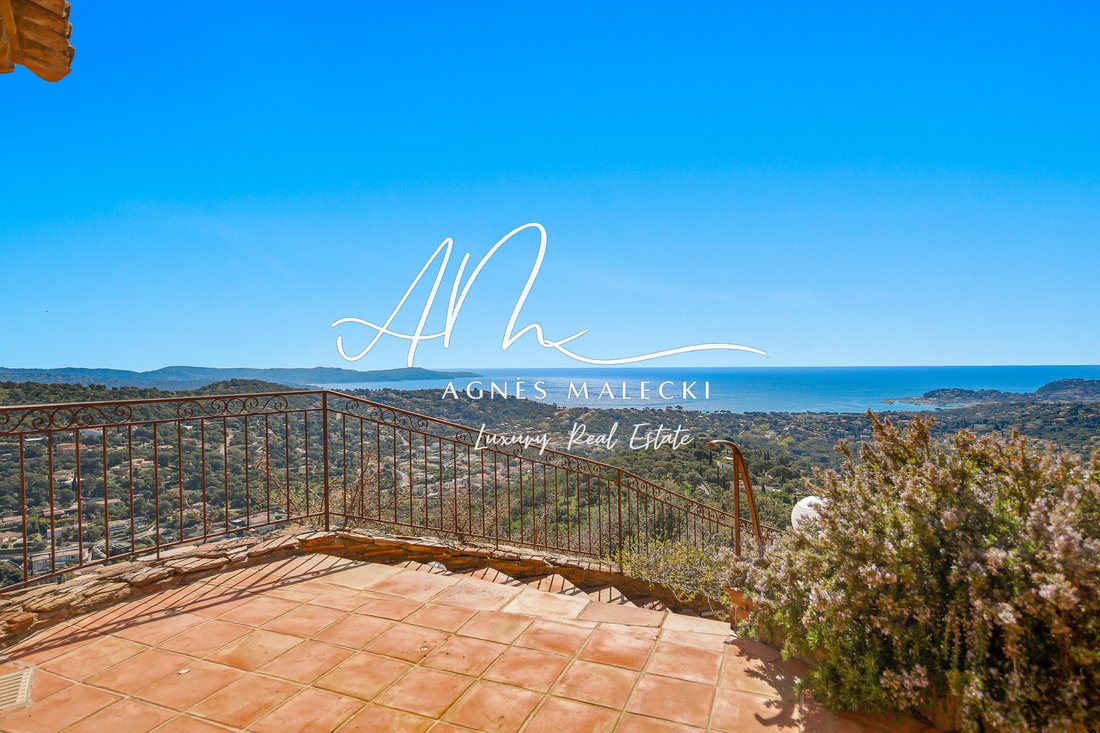 Estate in Nord, Cavalaire-sur-Mer, France 1 - 17654326