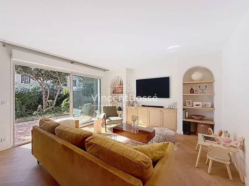 Villa in Maurice Jeanpierre, Le Cannet, France 1 - 18986644