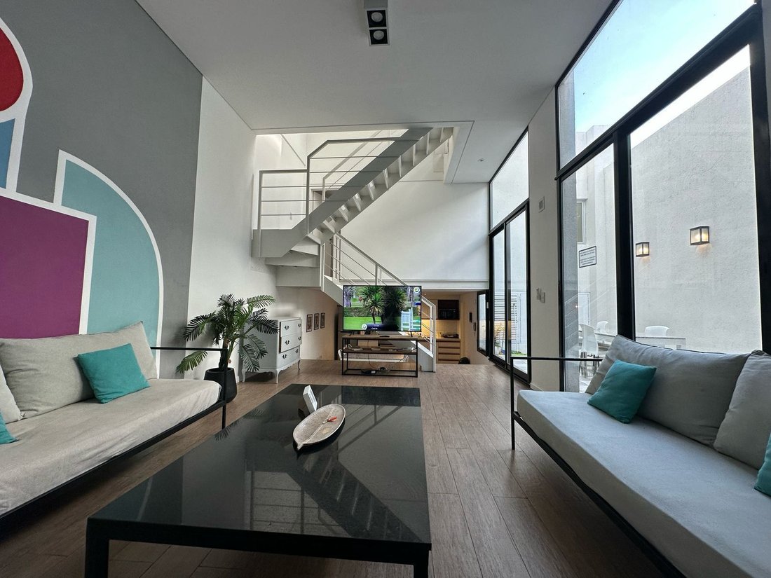 Condo in Buenos Aires, Buenos Aires, Argentina 1 - 18984059