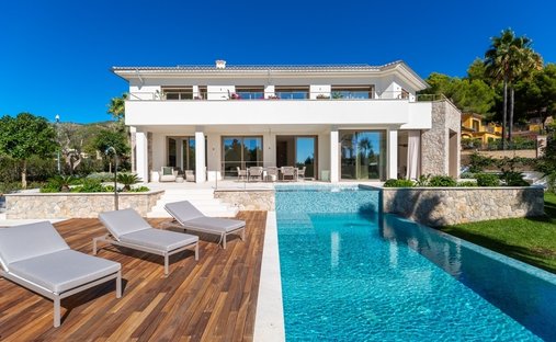 Villa in Portals Nous, Calvia, Balearic Islands 1