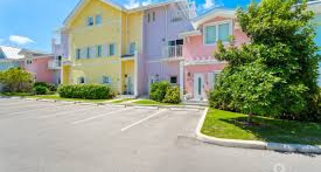 Apartment in West Bay, West Bay, Cayman Islands 1 - 18985300