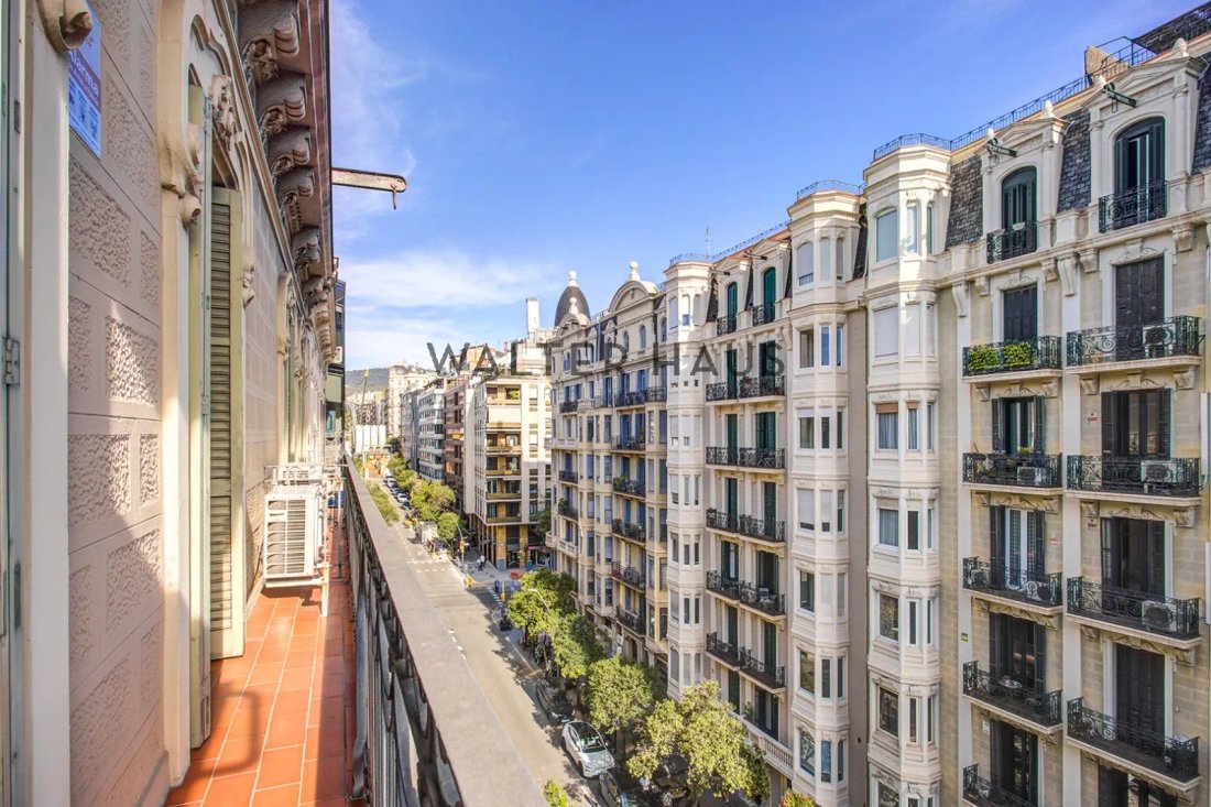 Apartment in Sarrià-Sant Gervasi, Barcelona, Spain 2 - 18986259