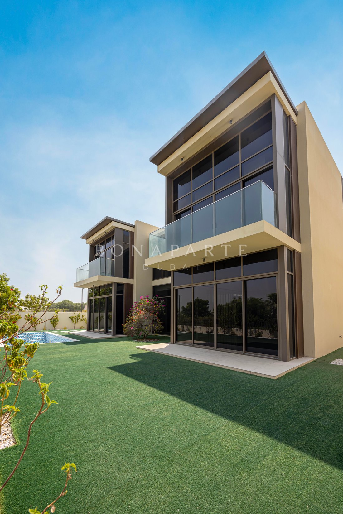 Villa in Hadaeq Sheikh Mohammed Bin Rashid, Dubai, United Arab Emirates 1 - 18986141
