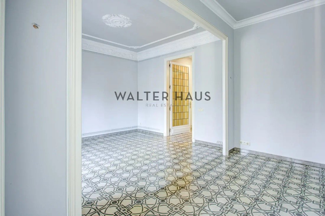 Apartment in Sarrià-Sant Gervasi, Barcelona, Spain 4 - 18986259