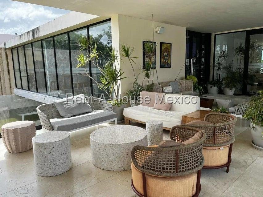 House in Mérida, Yucatan, Mexico 2 - 18985281
