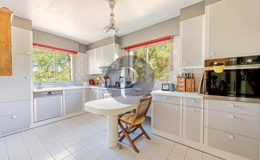 Maison à Centre, L'Haÿ-les-Roses, France 1