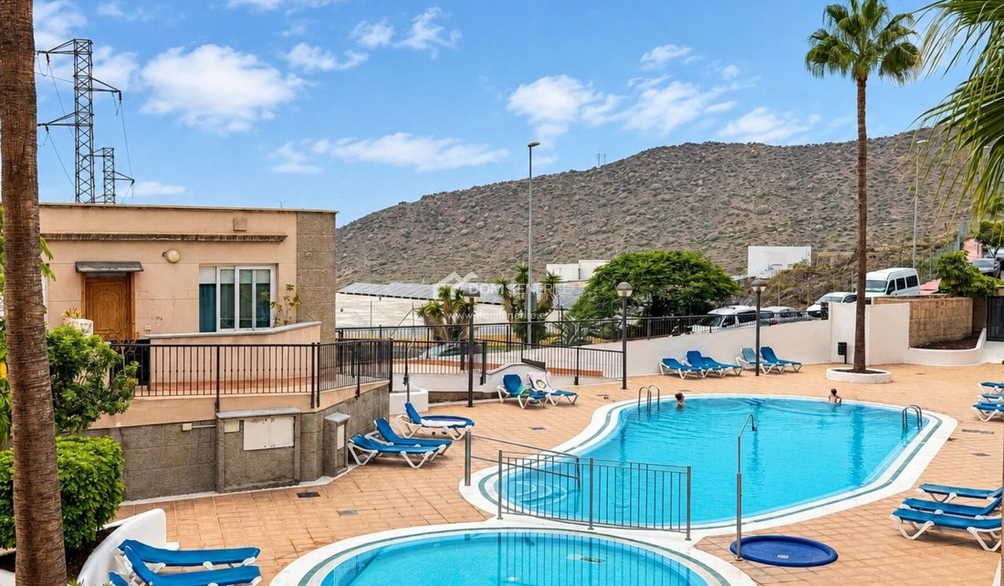 Townhouse in Costa Adeje, Adeje, Canary Islands 2 - 18985913