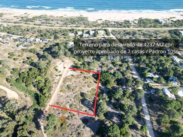 Land in Arenas de José Ignacio, Maldonado Department, Uruguay 2 - 18986938