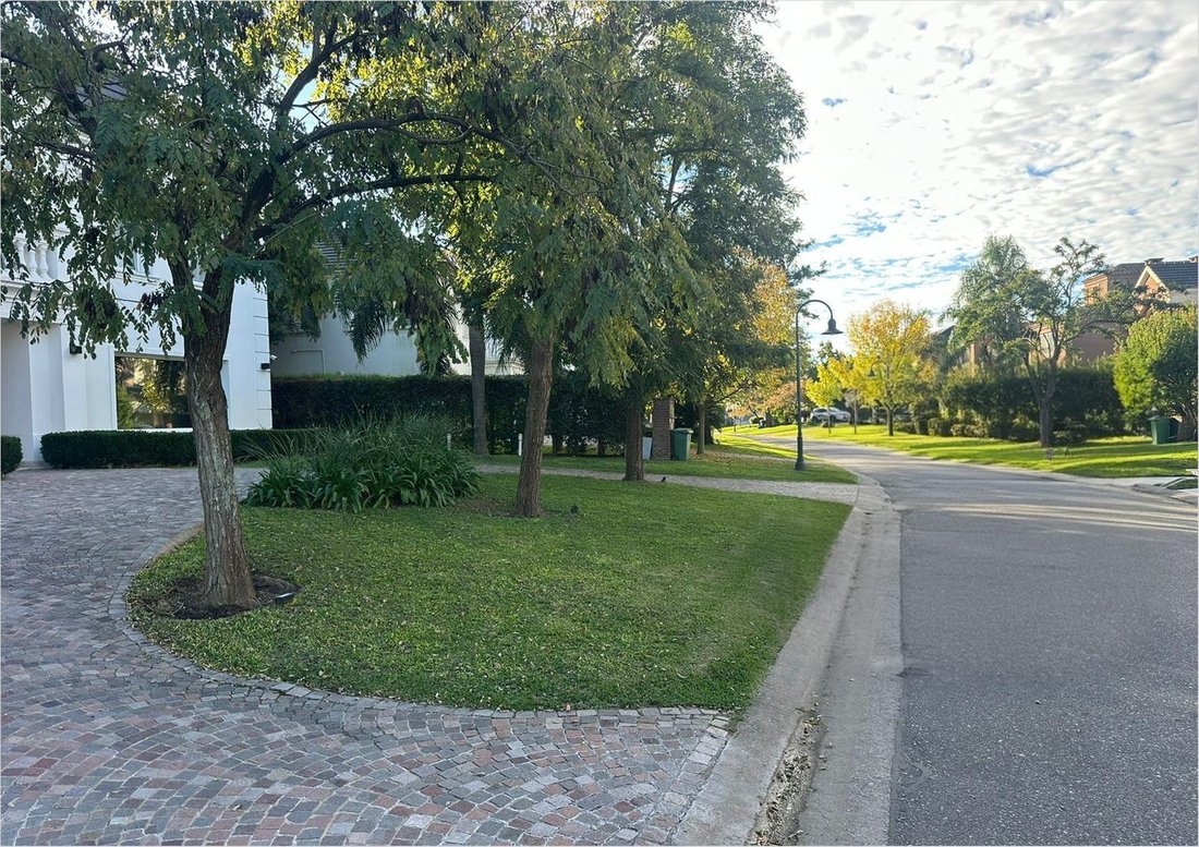 House in Rincón de Milberg, Buenos Aires Province, Argentina 2 - 18986934