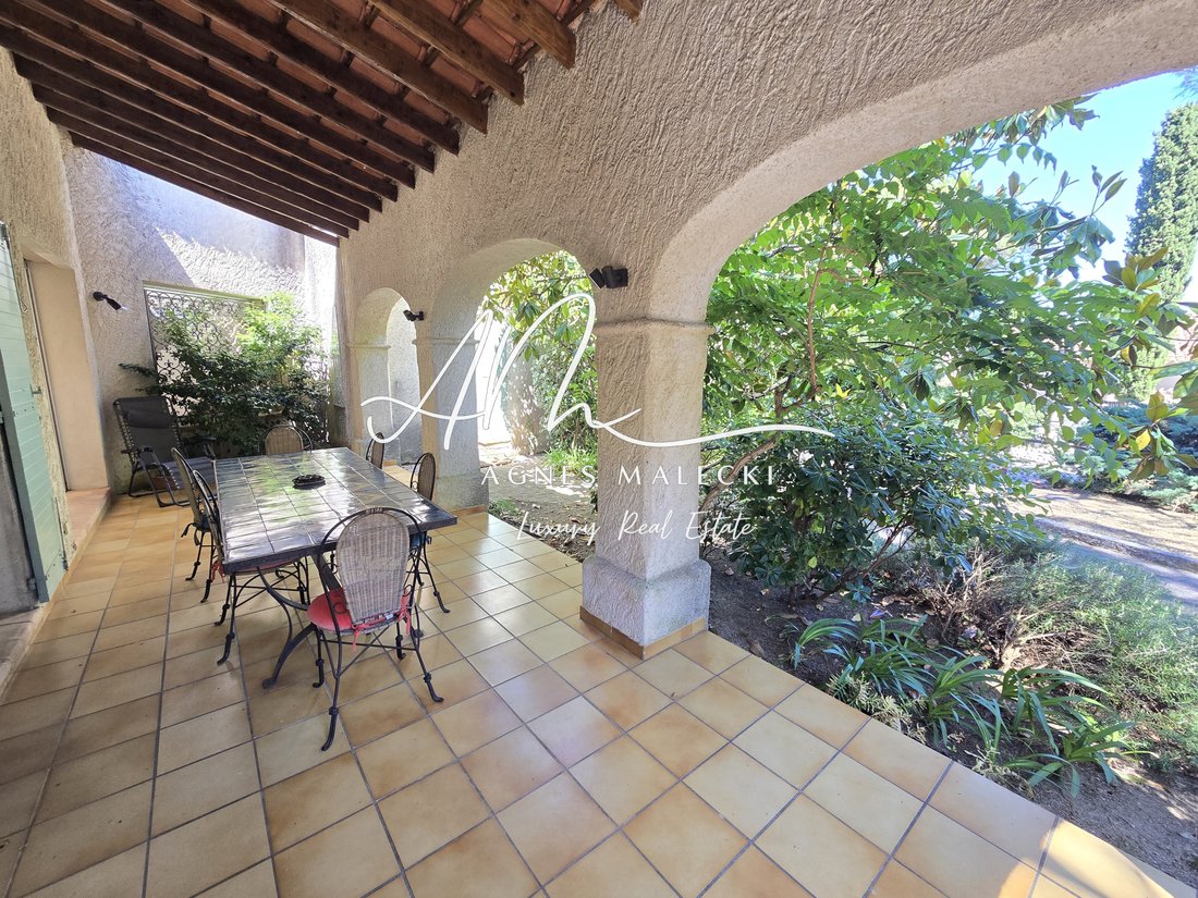 Estate in Gassin, Provence-Alpes-Côte d'Azur, France 5 - 18192567