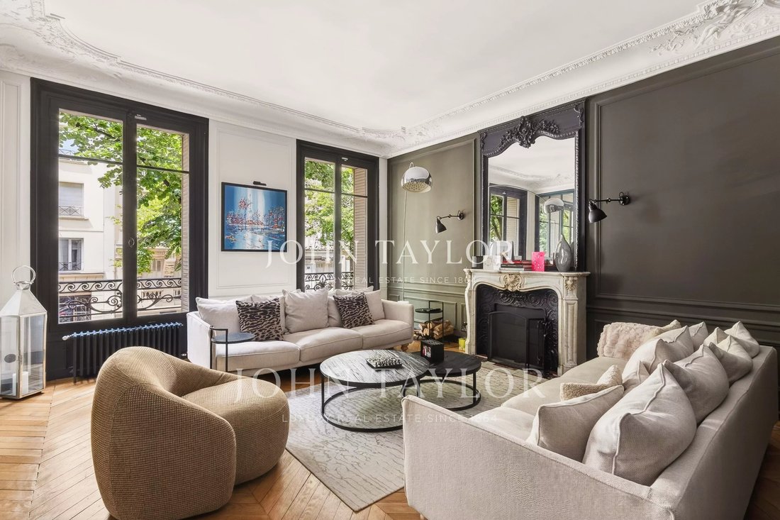 Apartment in Auteuil Nord, Paris 16e Arrondissement, Paris 1 - 18986245