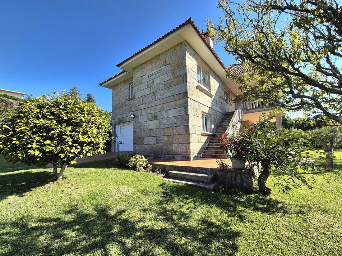 Villa in Nigran (District), Nigran, Spain 2 - 18985628
