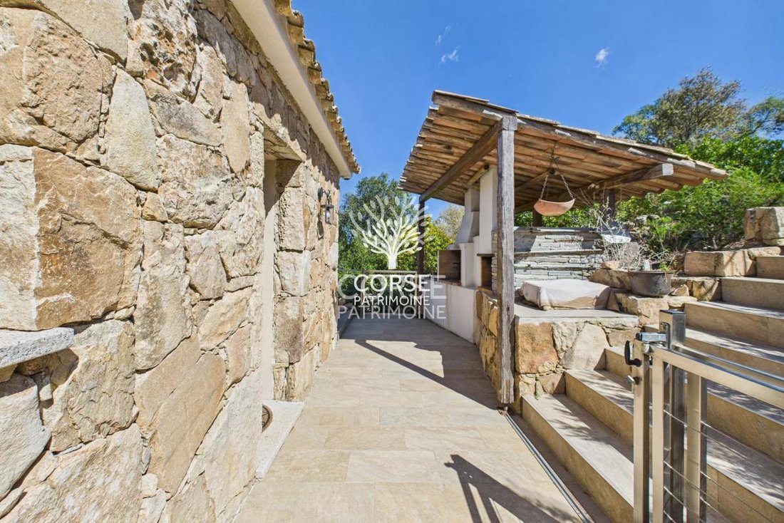 Villa in Porto-Vecchio, Corsica, France 2 - 16197603