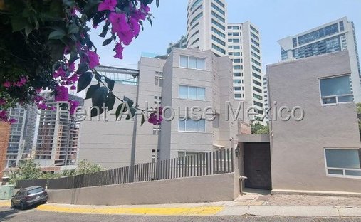 Apartment in Jesús del Monte, State of Mexico, Mexico 1
