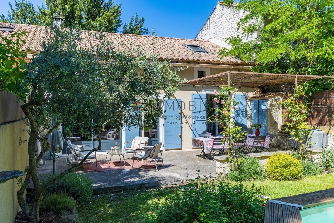 House in Saint-Rémy-de-Provence, Provence-Alpes-Côte d'Azur, France 5 - 18985365
