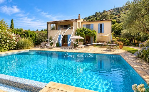 Villa in Nord, Cavalaire-sur-Mer, France 1