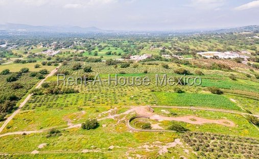 Land in San Martín de las Pirámides, State of Mexico, Mexico 1