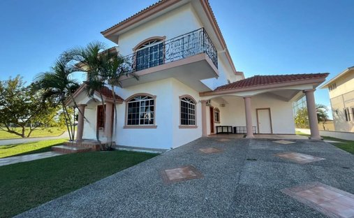 House in Miramar, Tamaulipas, Mexico 1