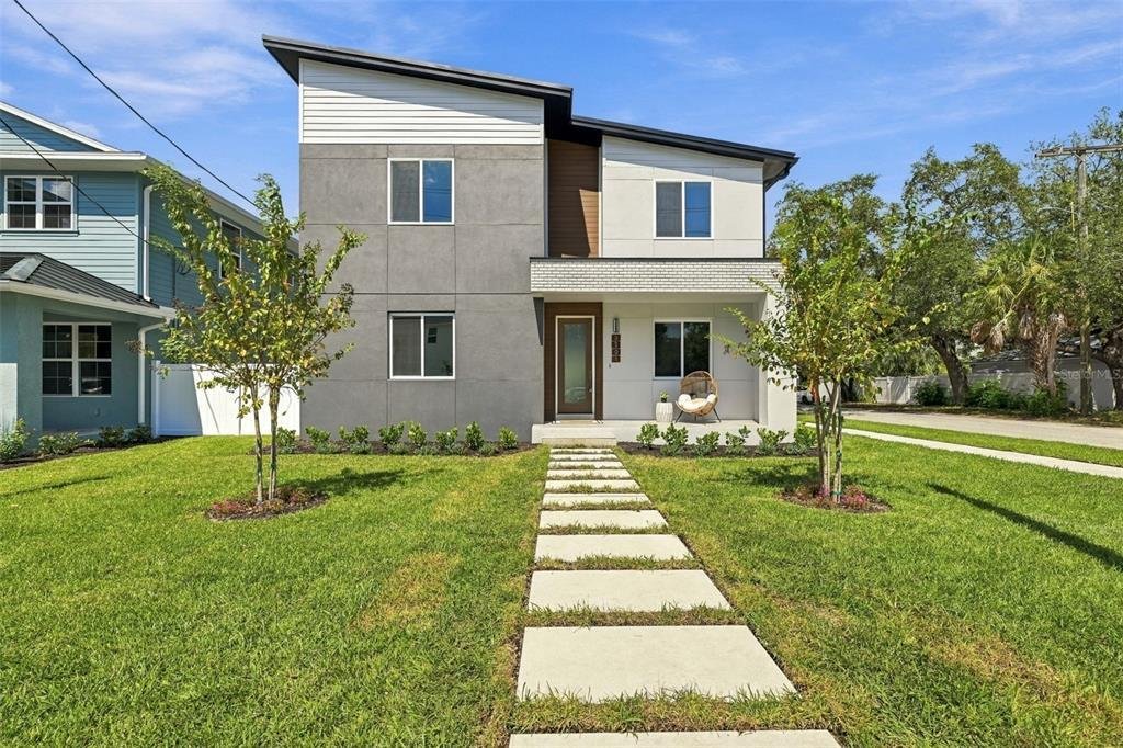 Tampa, Florida, United States 1 - 18986149